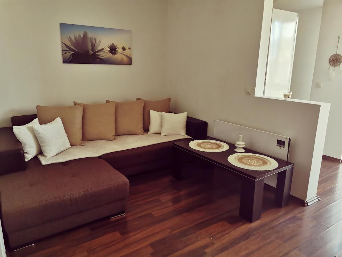 Apartment & Economic *